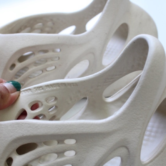 Adidas Yeezy foam runner - Picture 11 of 11